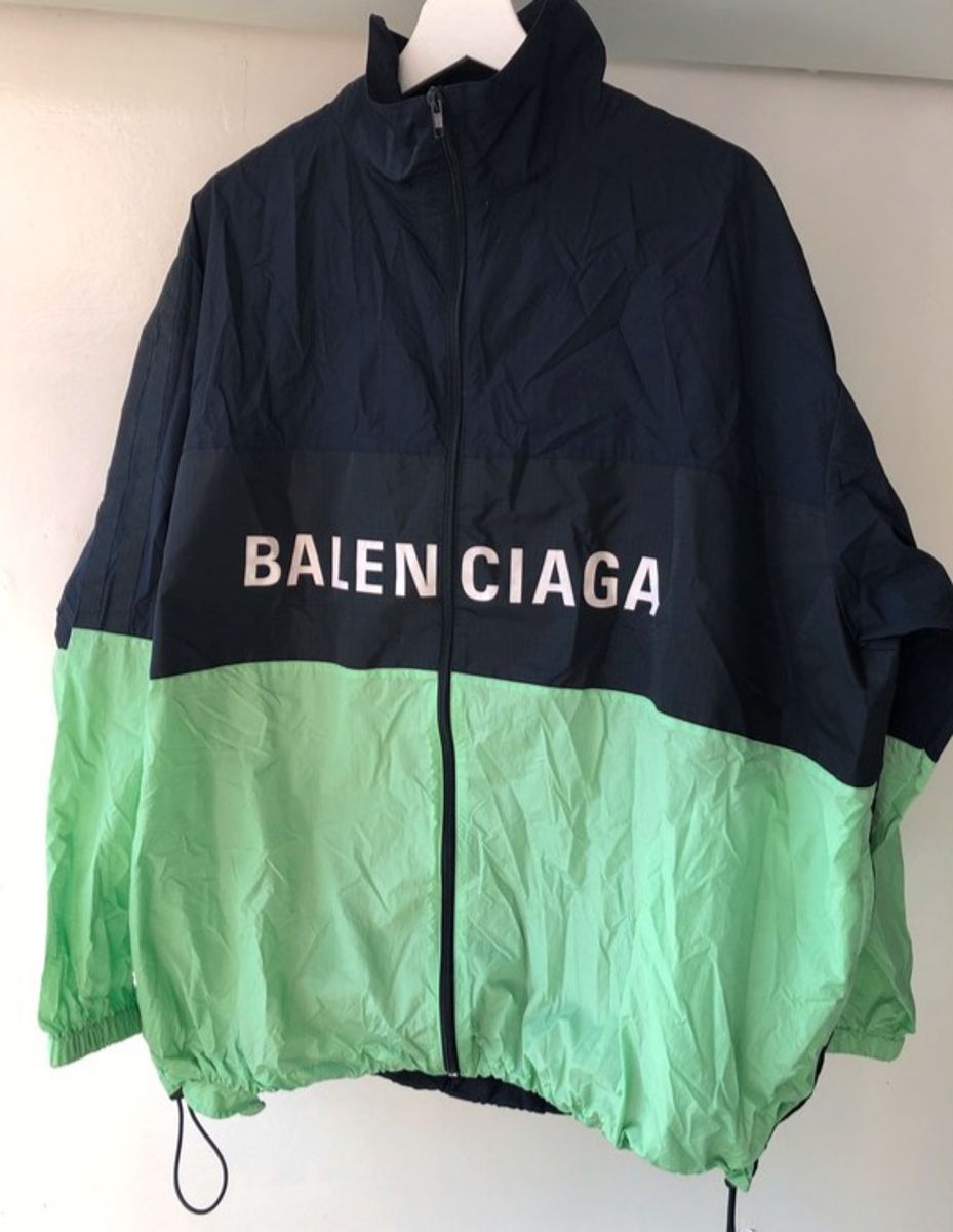 corta vento balenciaga