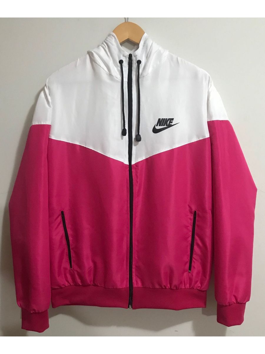 jaqueta rosa corta vento