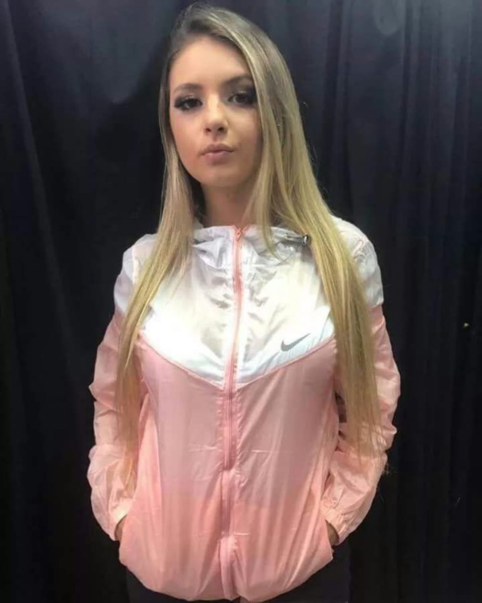 corta vento rosa bebe nike