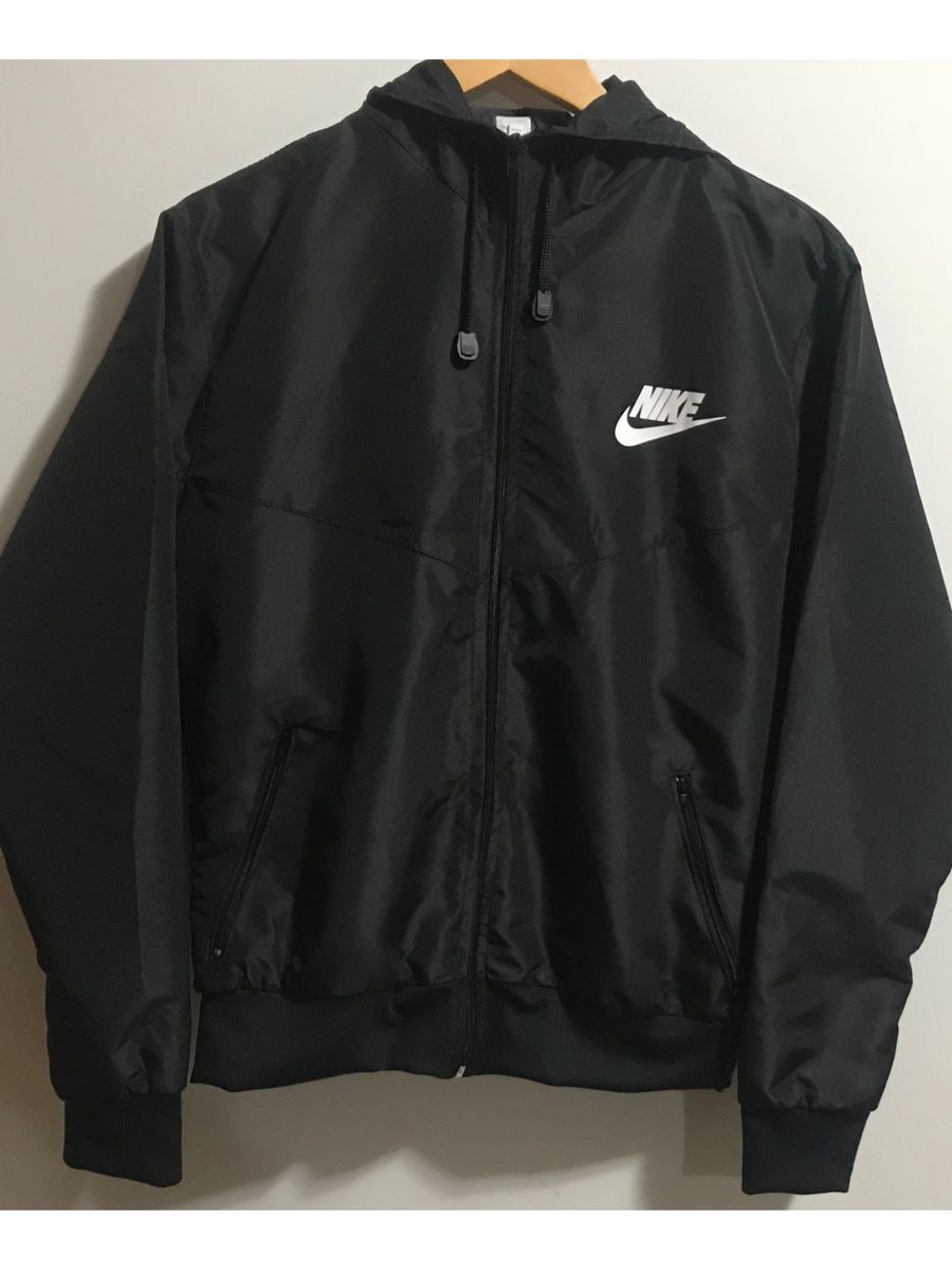 casaco corta vento nike preto