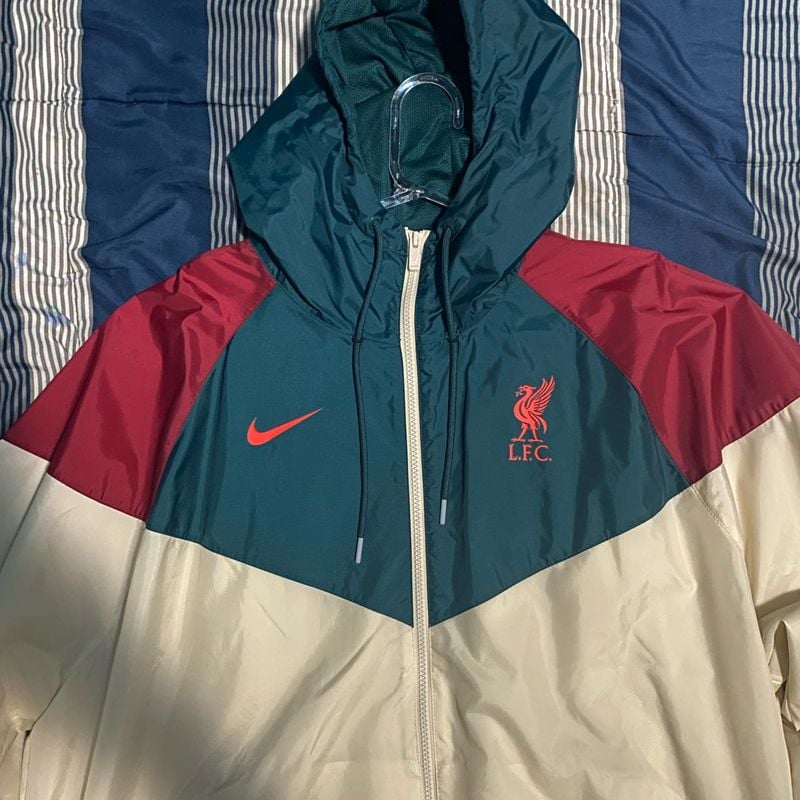 Jaqueta Corta Vento Nike Windrunner Liverpool Nike Usado