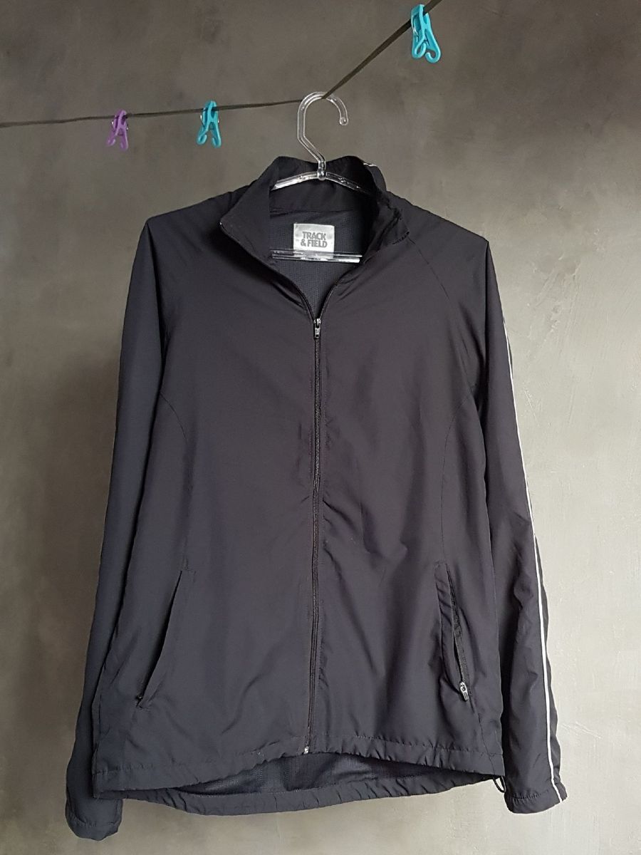 jaqueta corta vento track field
