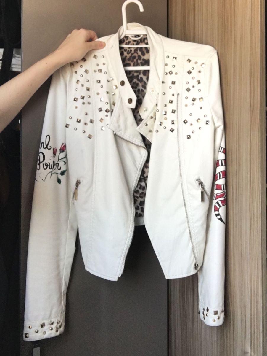 jaqueta de couro feminina customizada