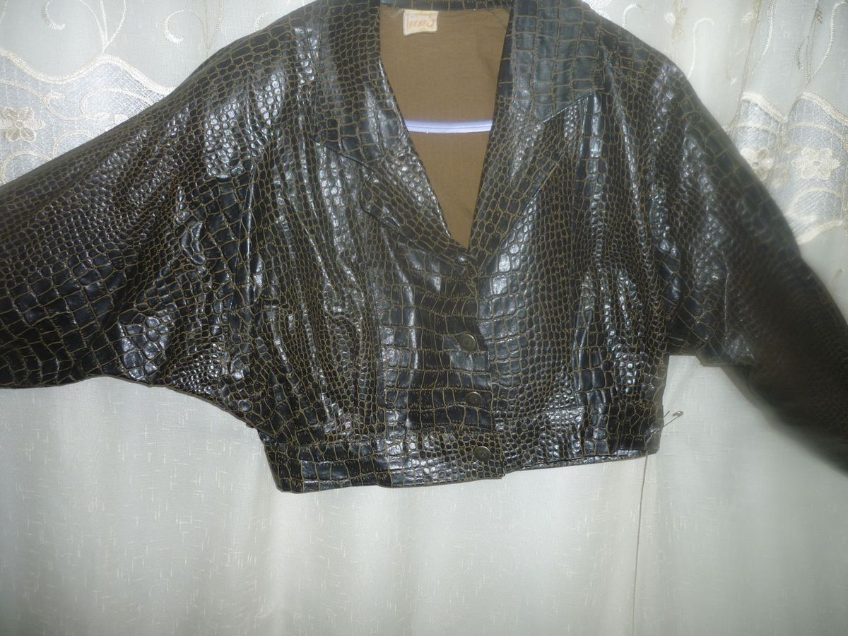 jaqueta de couro de jacaré