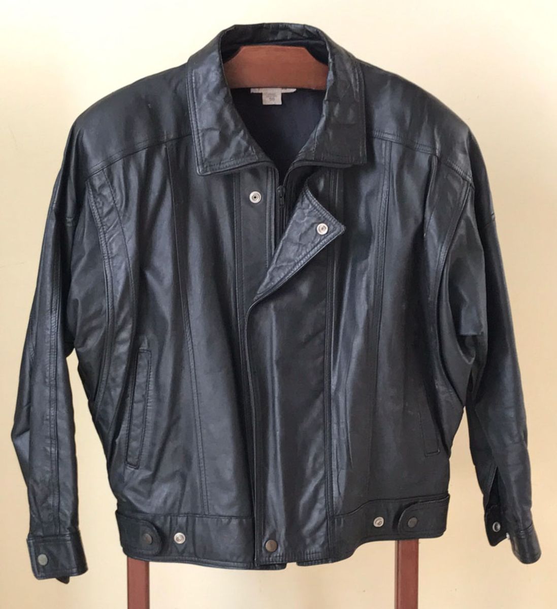 jaqueta de couro anos 90