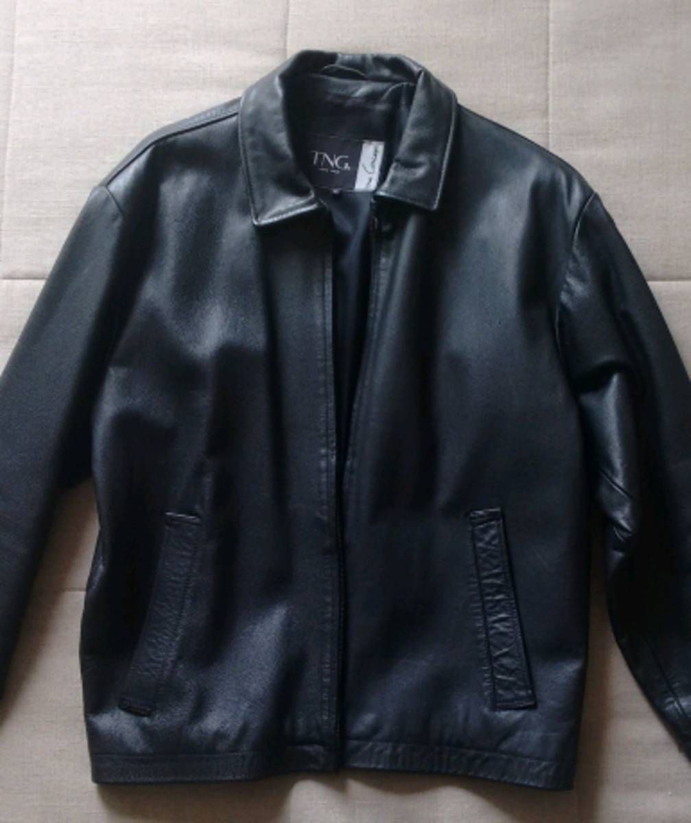 jaqueta de couro masculina usada