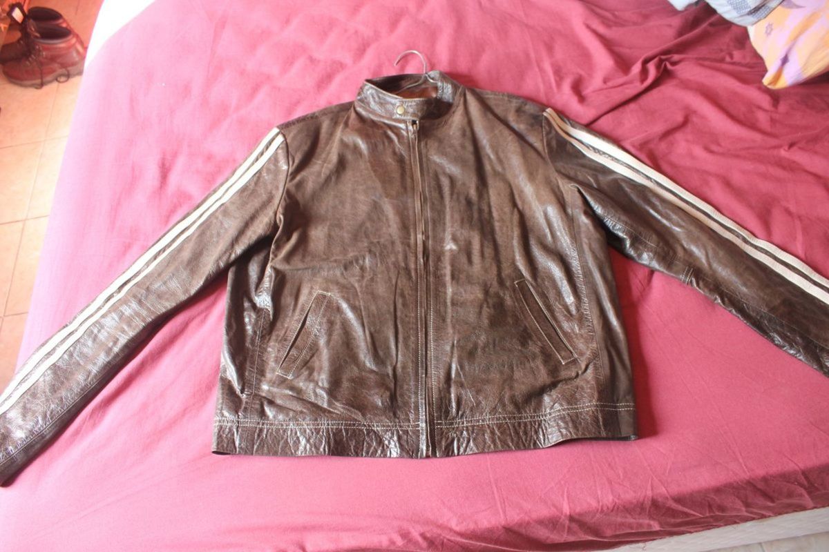 jaqueta de couro argentino