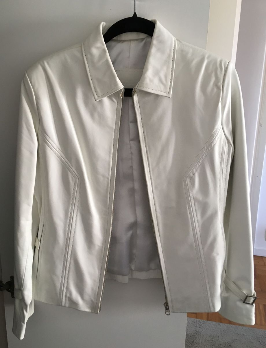 franja masculina esquerda ou direita