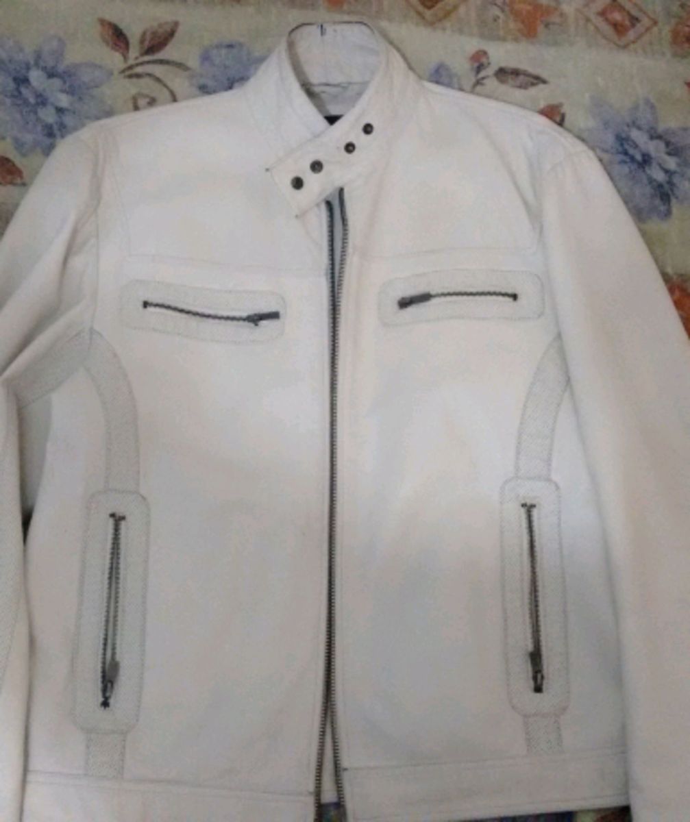 jaqueta de couro branca