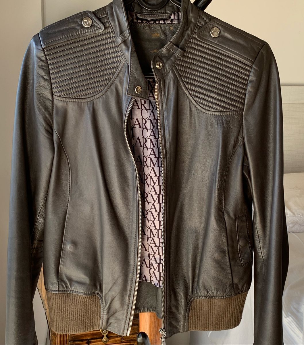 jaqueta couro carmim