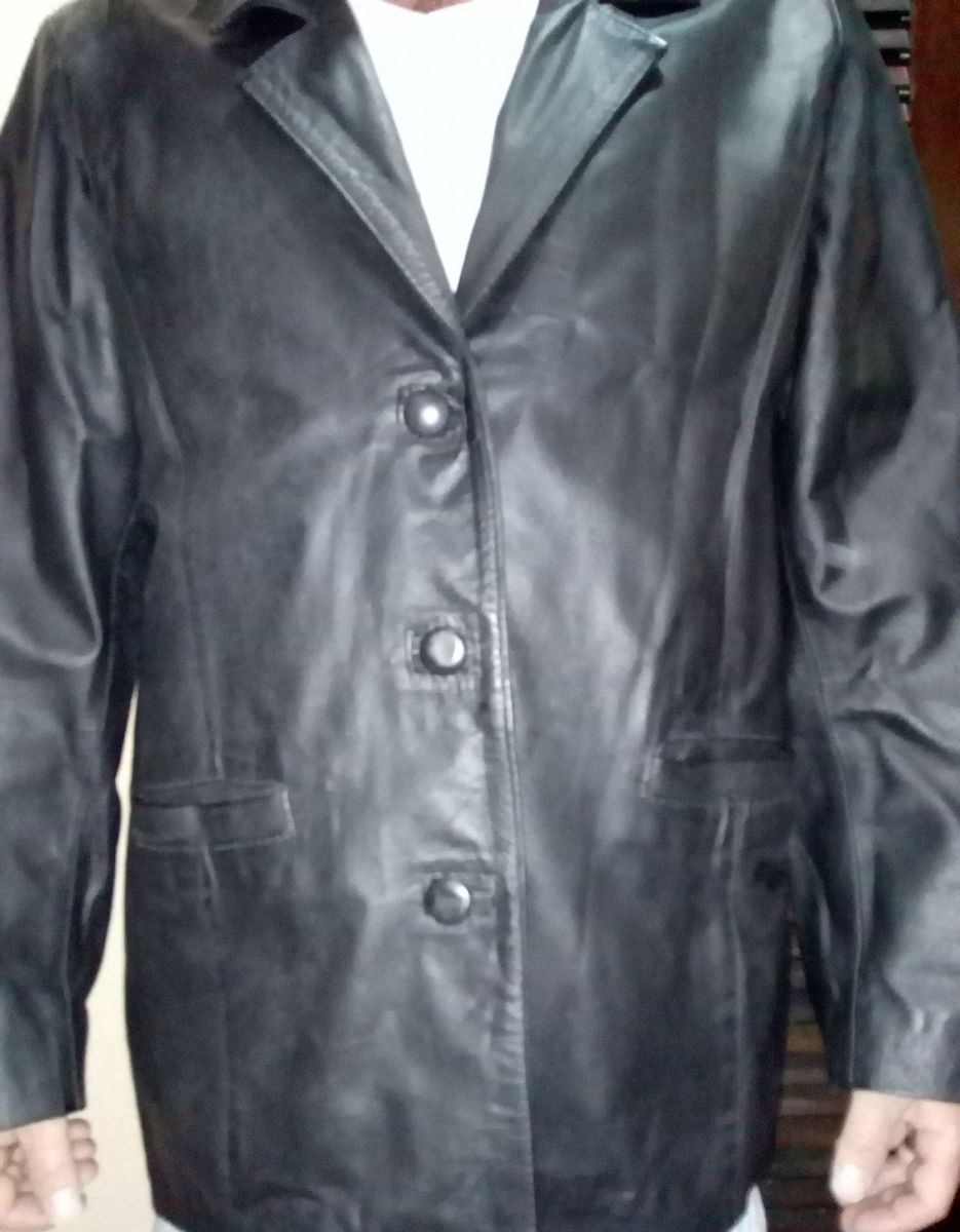 jaqueta de couro estilo blazer