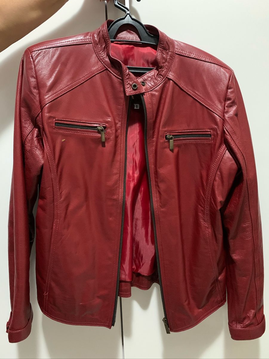 jaqueta couro feminina vermelha