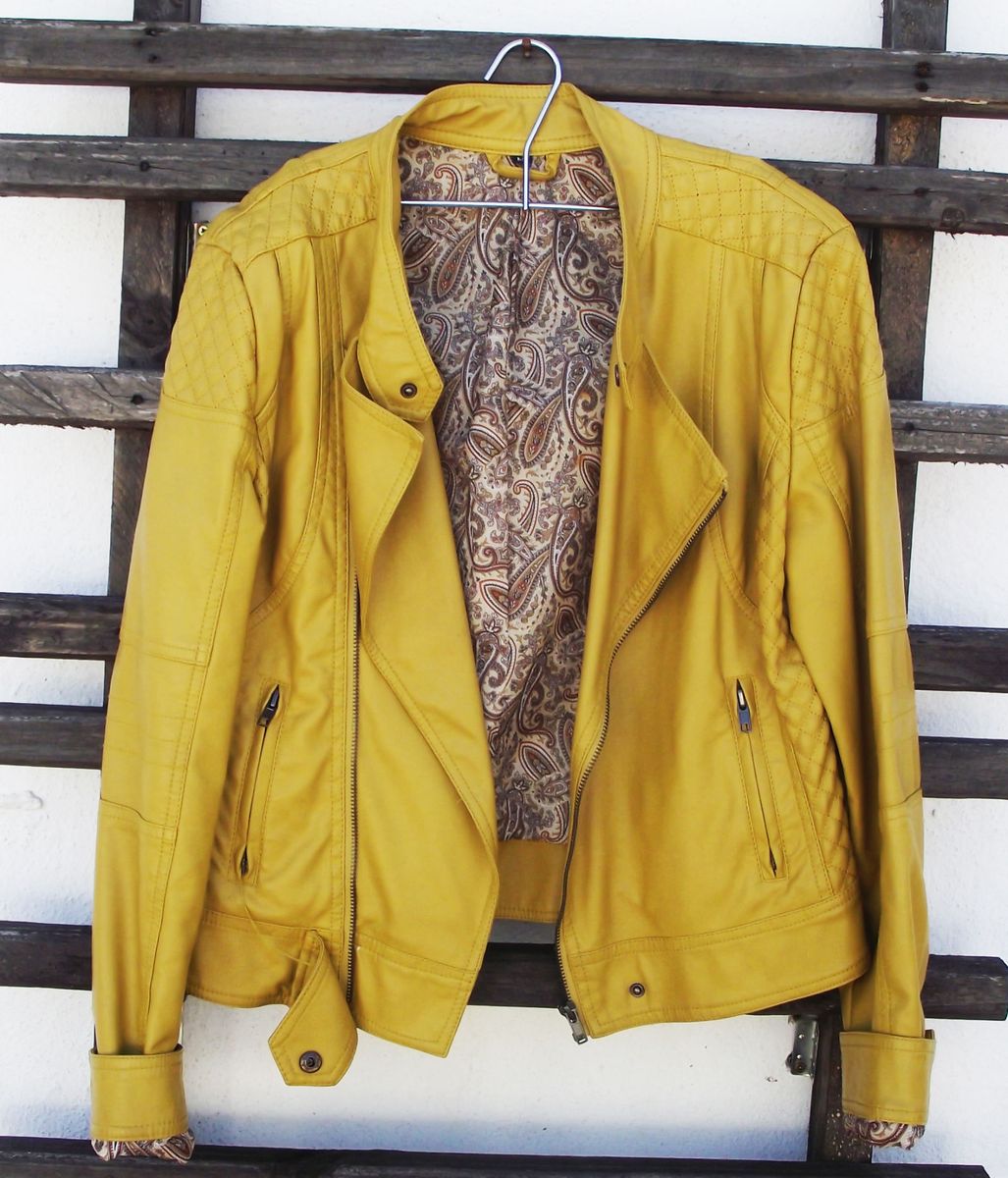 jaqueta de couro mostarda