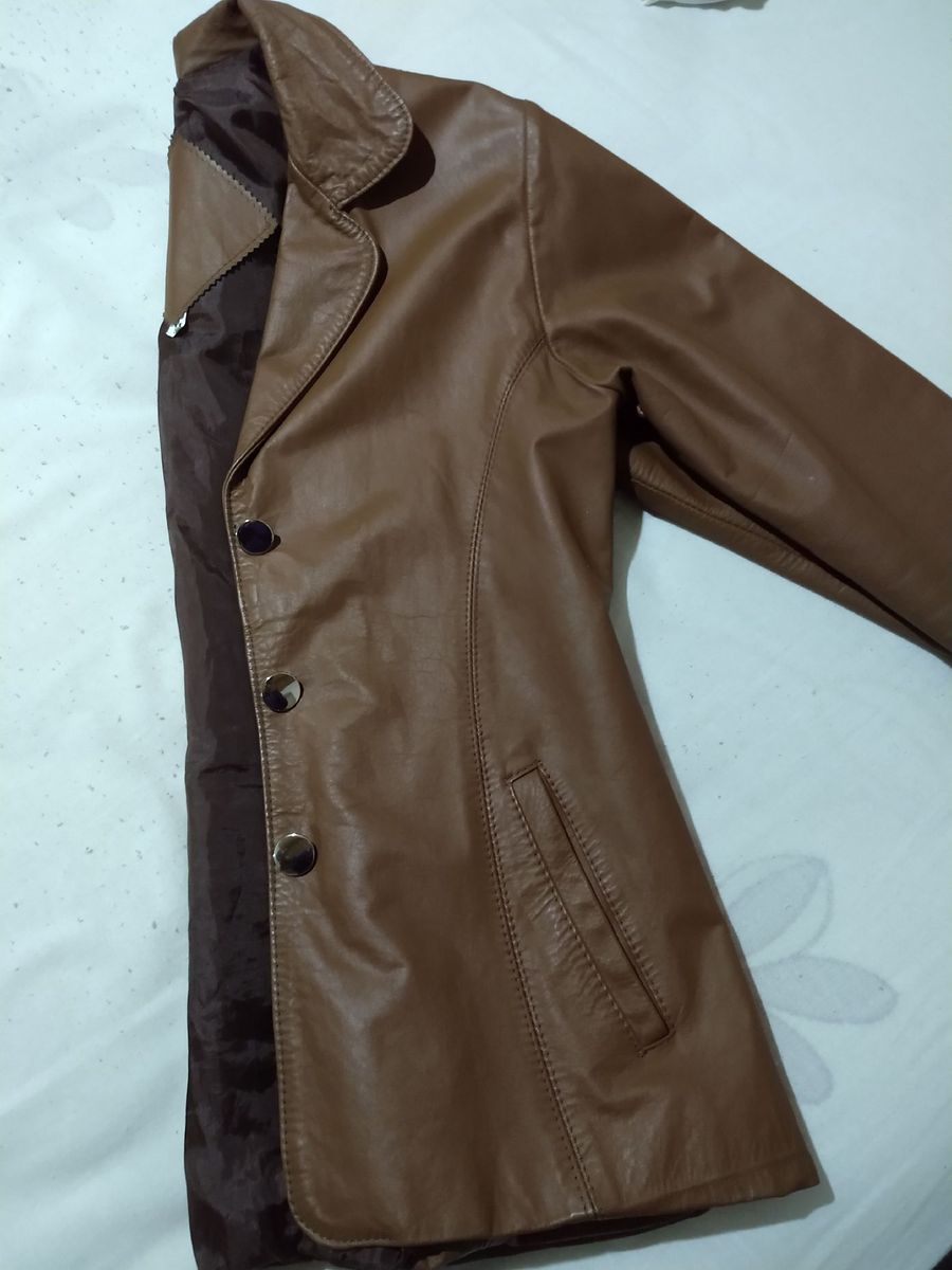 jaqueta de couro estilo blazer