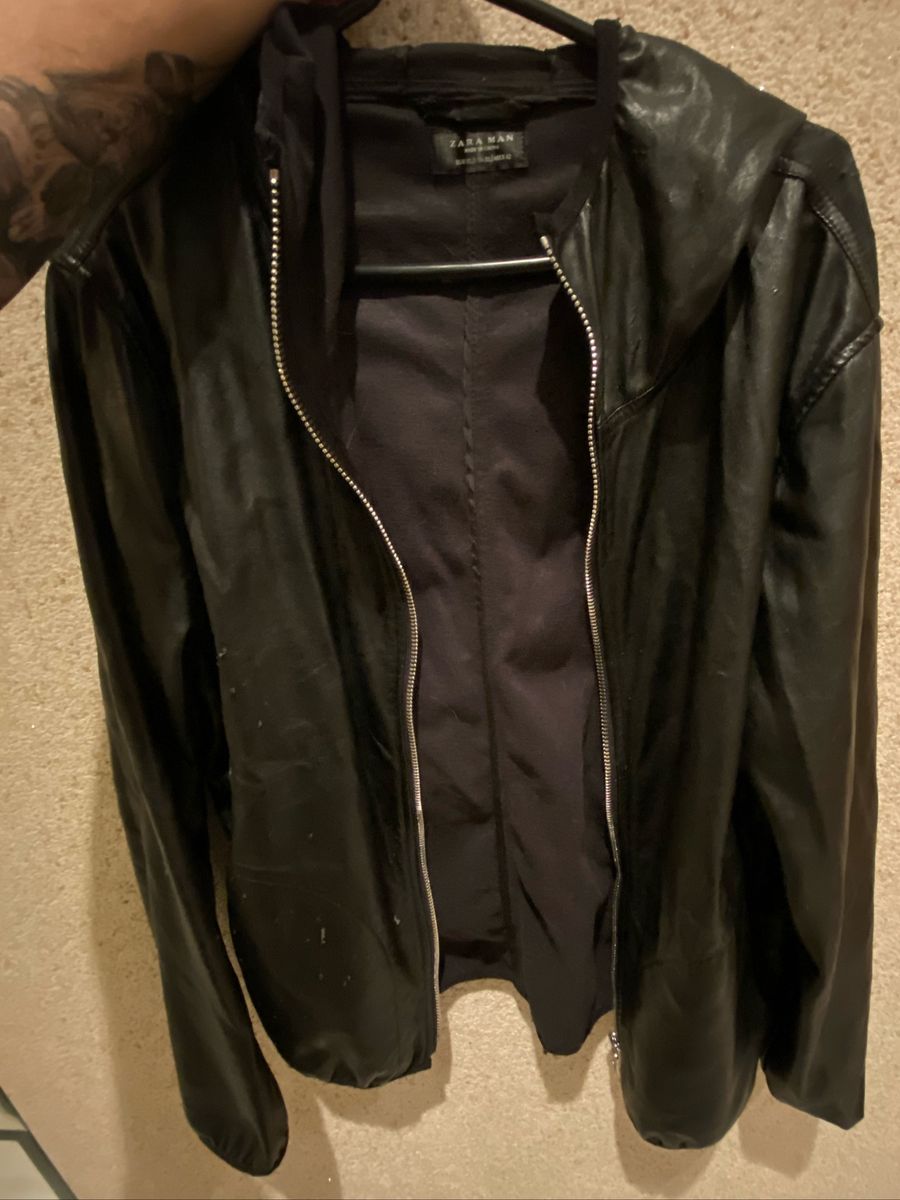 jaqueta preta zara masculina