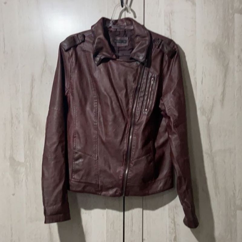 Jaqueta de Couro South Casaco Feminino South Usado 79146128 enjoei