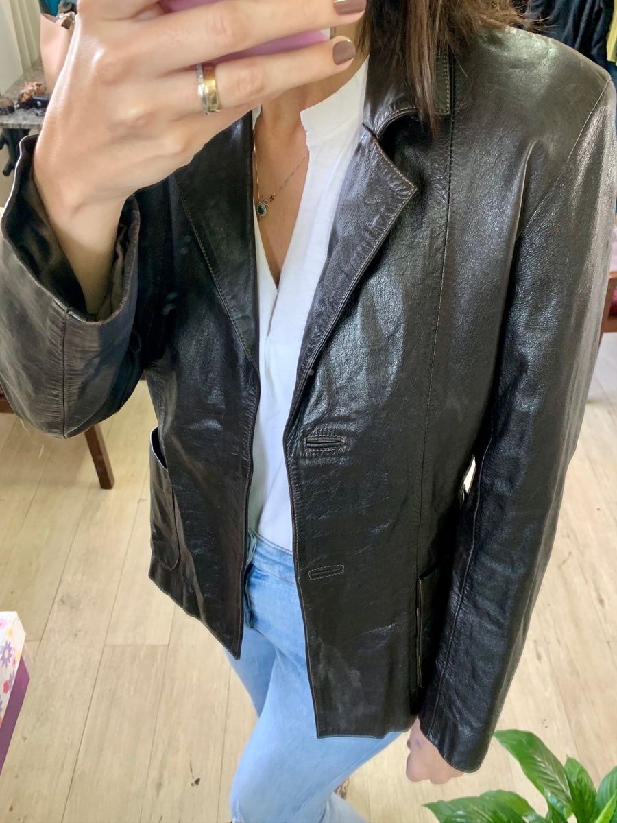 jaqueta de couro estilo blazer