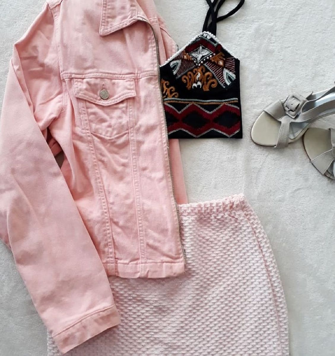 jaqueta cor de rosa