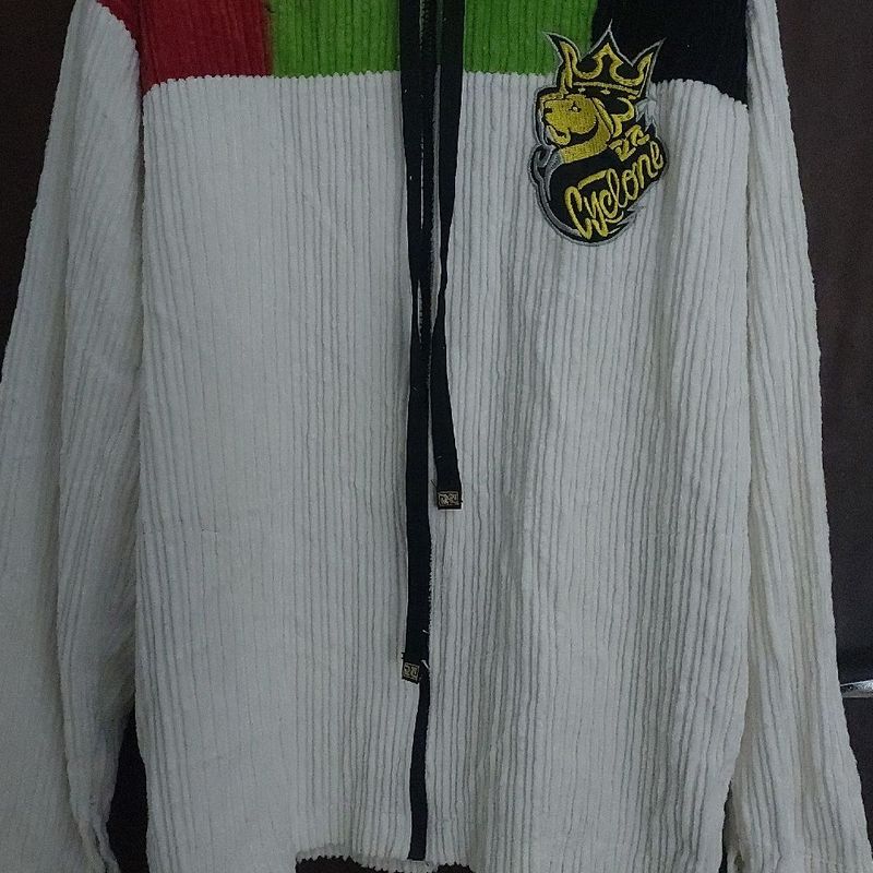 Jaqueta de Veludo Cyclone Jamaica Casaco Feminino Cyclone Usado