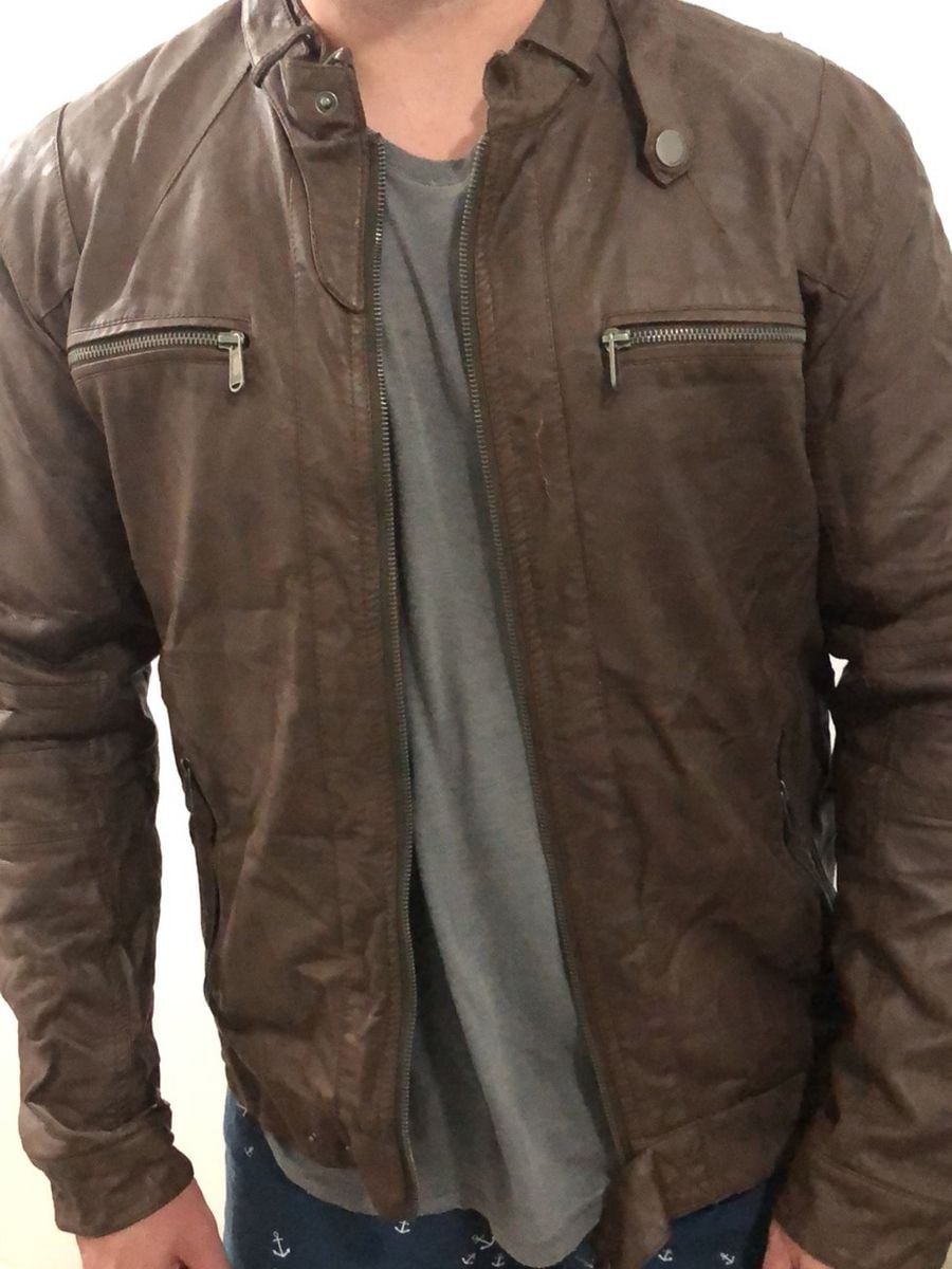 corta vento balenciaga