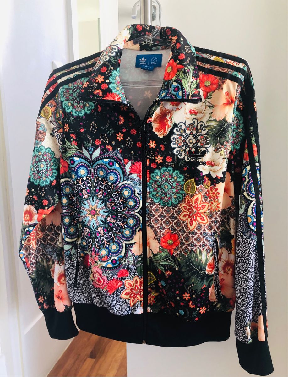 jaqueta floral adidas