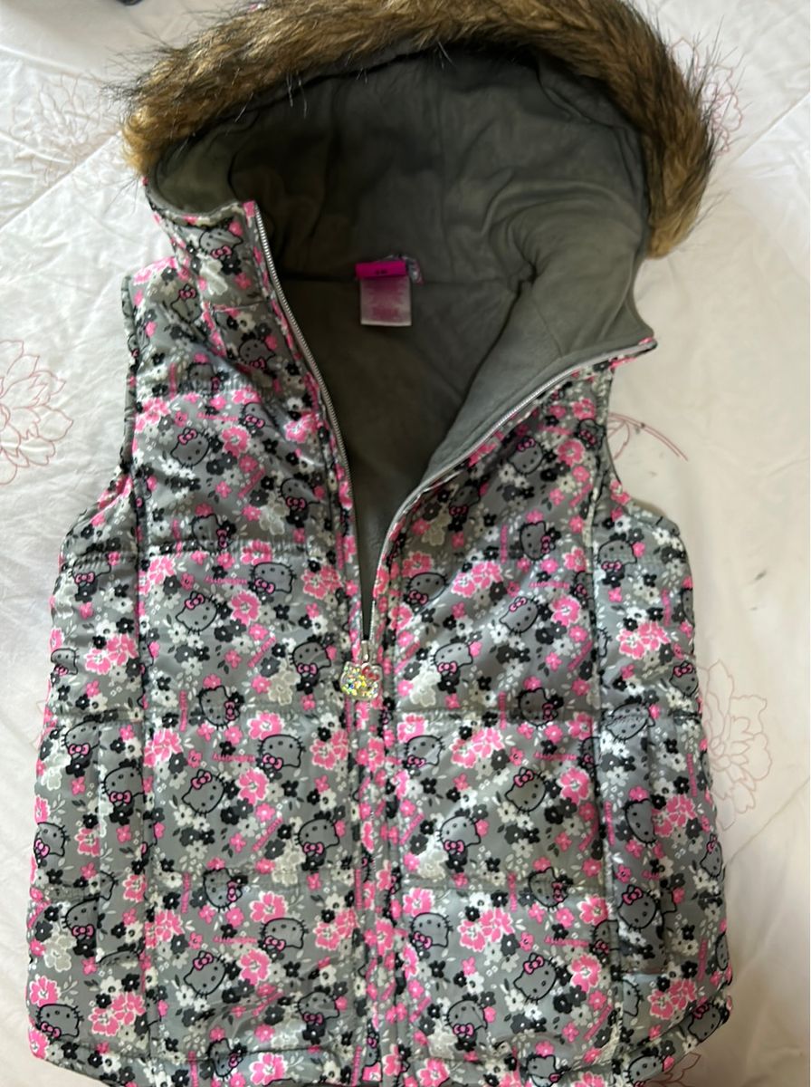Jaqueta Hello Kitty com Forro de Lã e Gorro de Pelos | Roupa Infantil ...