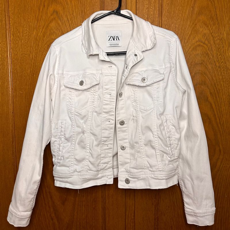 Jaqueta Jeans Branca Zara Destroyed Casaco Feminino Zara Usado 88255196  enjoei