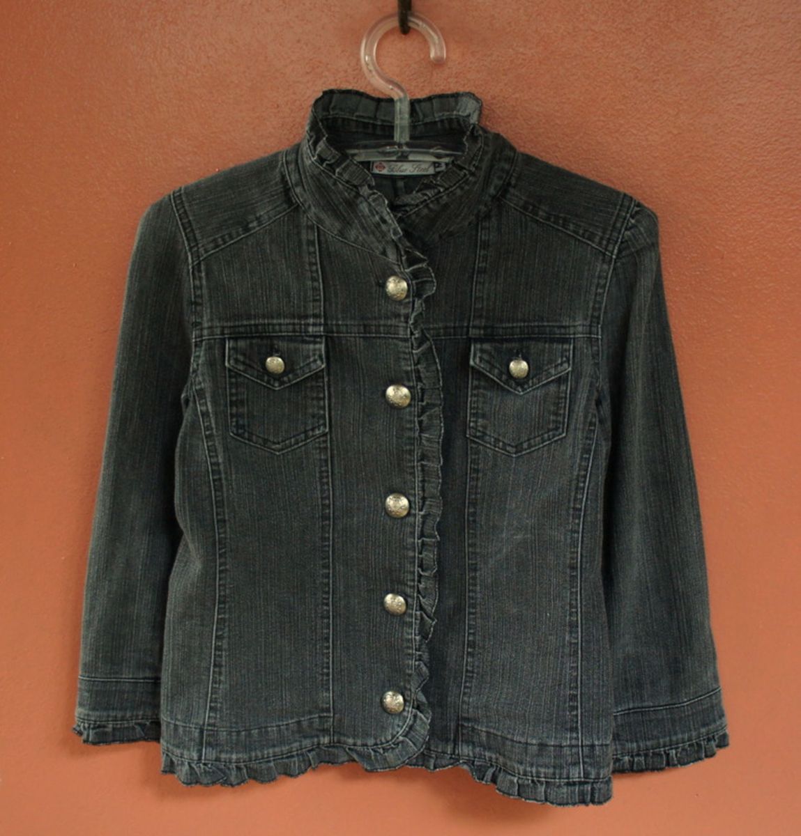 jaqueta jeans cinza feminina