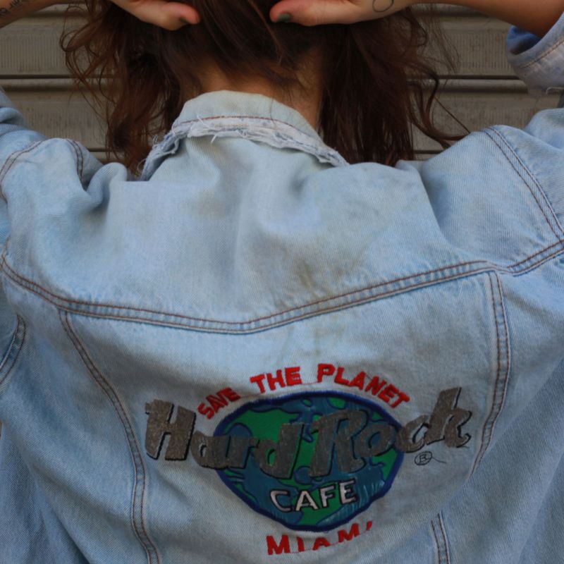 Jaqueta Jeans Hard Rock Cafe Miami Vintage Anos 90 Importado Casaco  Raridade Raro Casaco Feminino Hard Rock Café Usado 21838463 enjoei