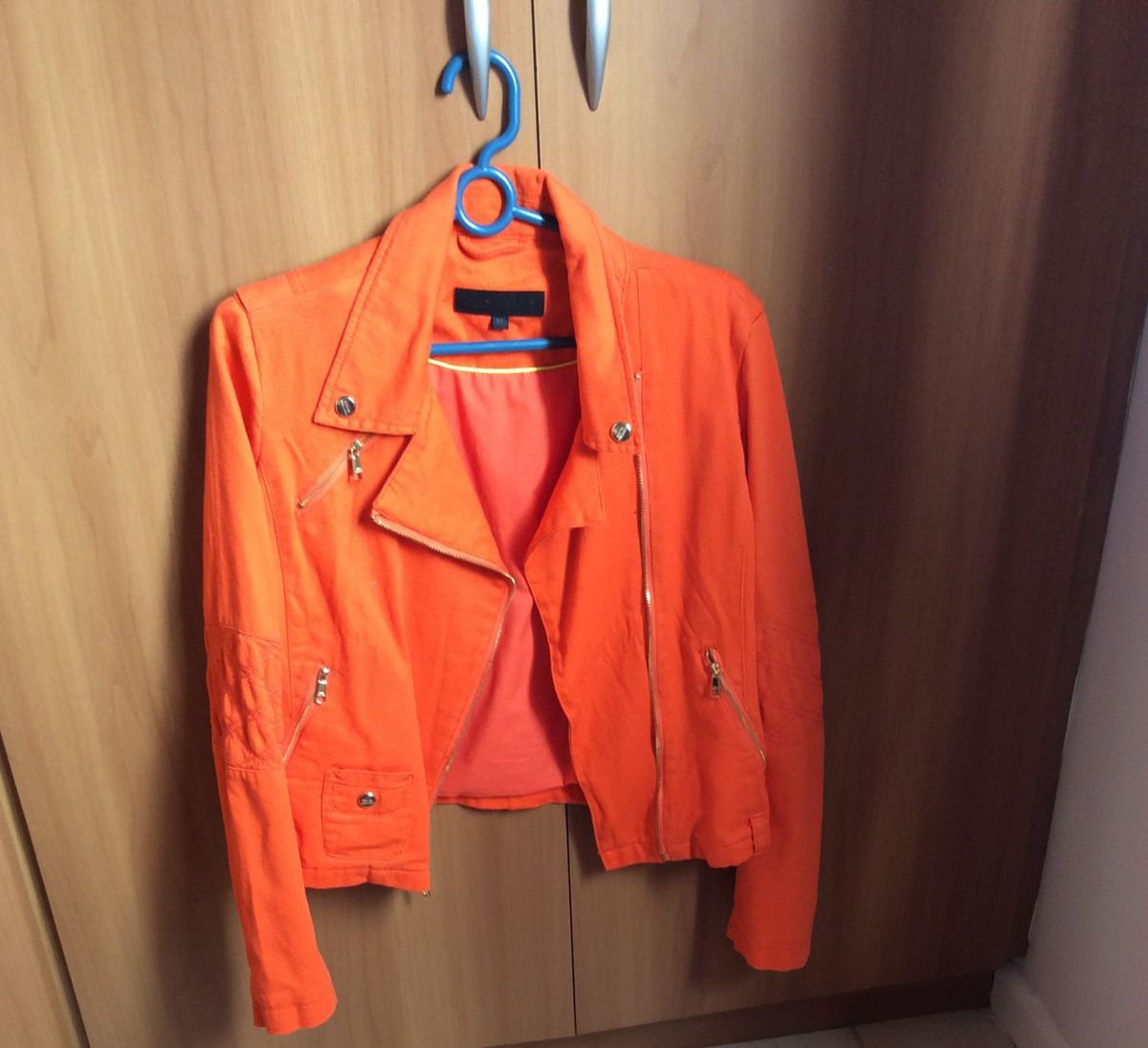 jaqueta jeans laranja