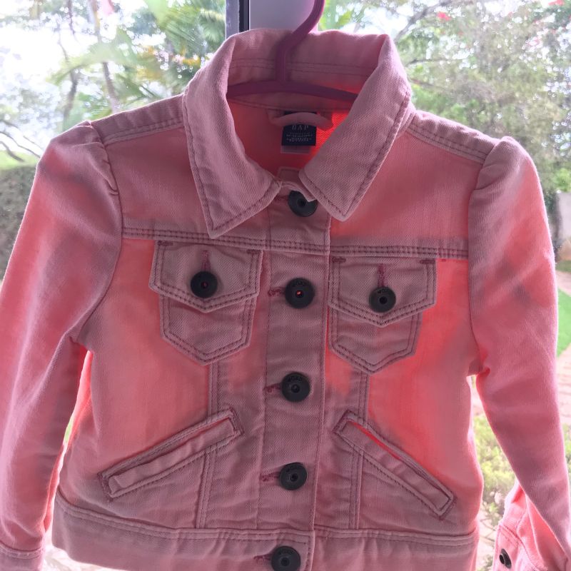 Jaqueta Jeans Rosa Claro da Gap 12 a 18 Meses Gap Usado