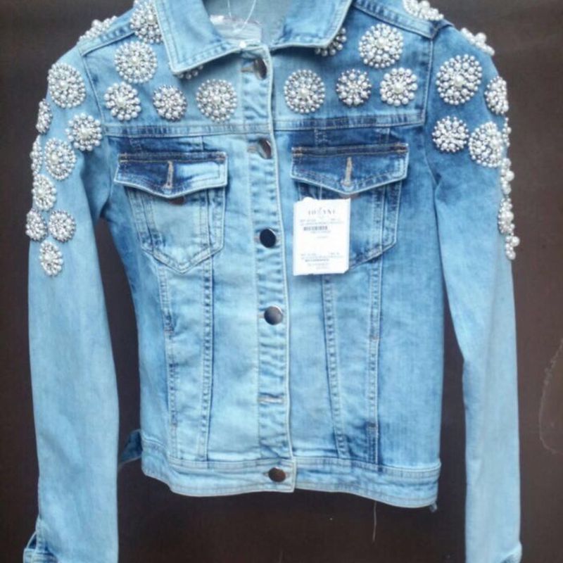 jaqueta jeans com strass