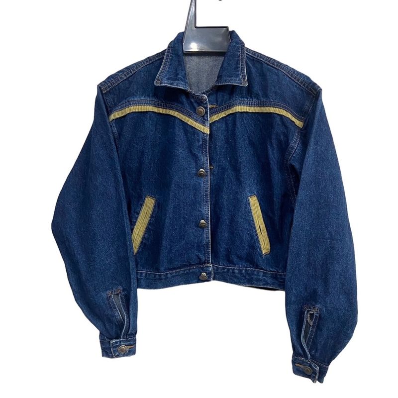 Jaqueta Jeans Vintage Anos 90 para Usar com Mom Jeans Cintura Alta