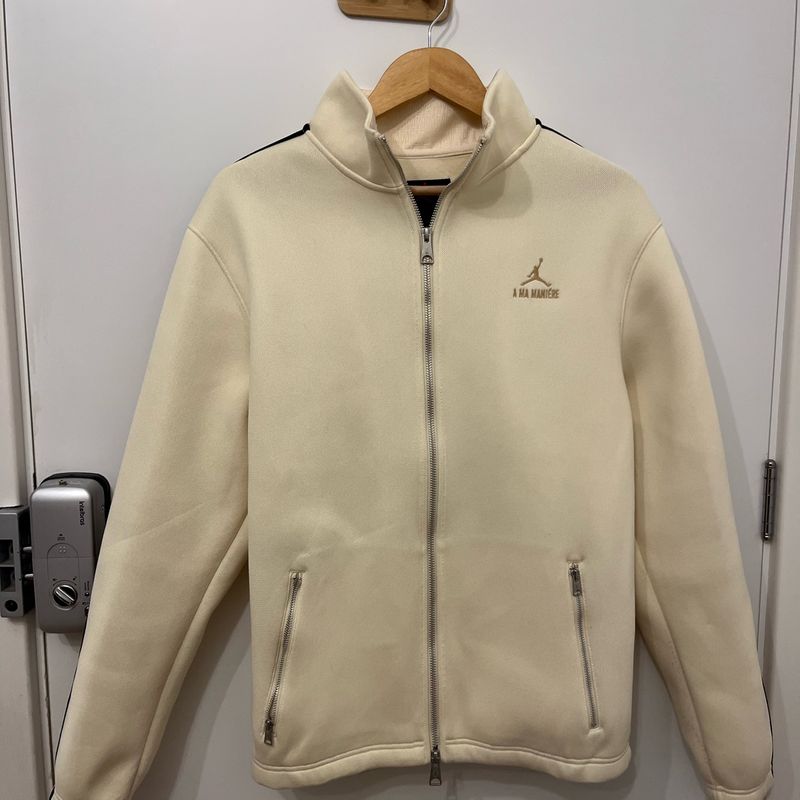 Jaqueta Jordan X a Ma Maniere | Jordan Usado 106831879 | enjoei