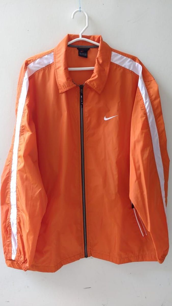 corta vento nike laranja e cinza