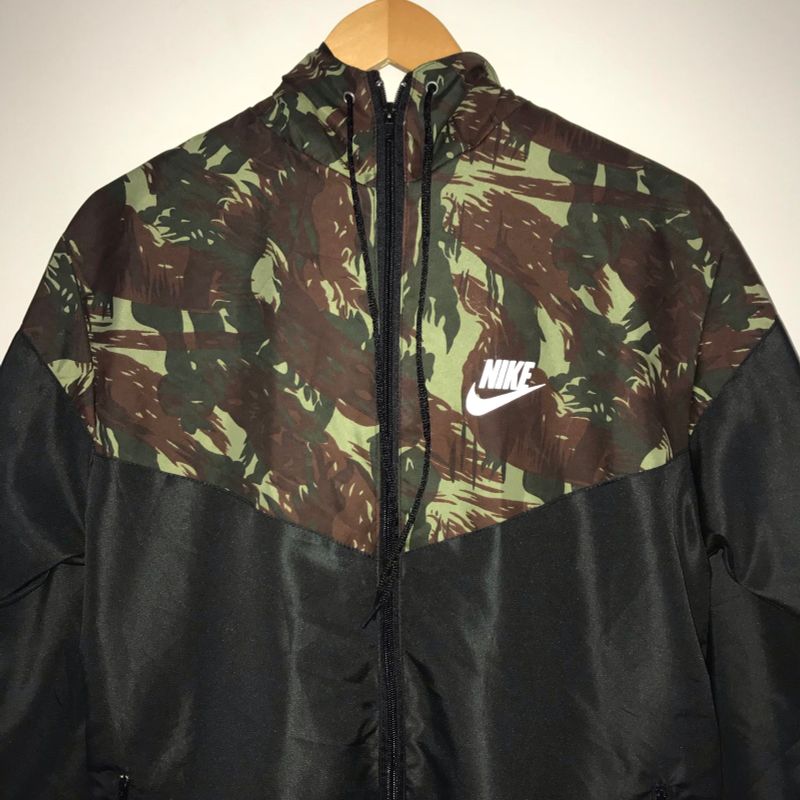 Jaqueta nike store camuflada corta vento