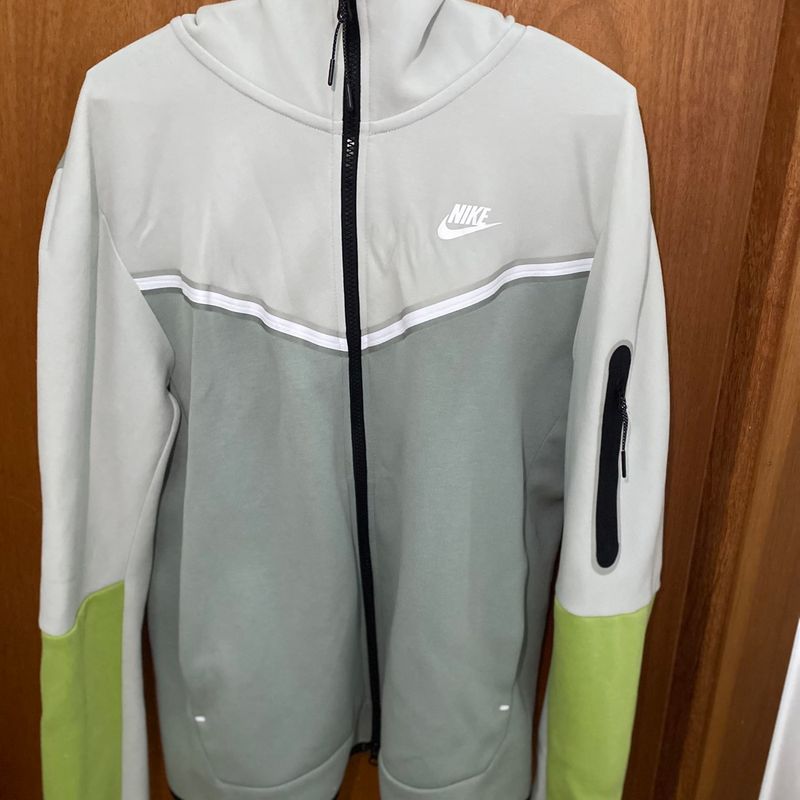 Jaqueta Nike Tech Fleece Branco