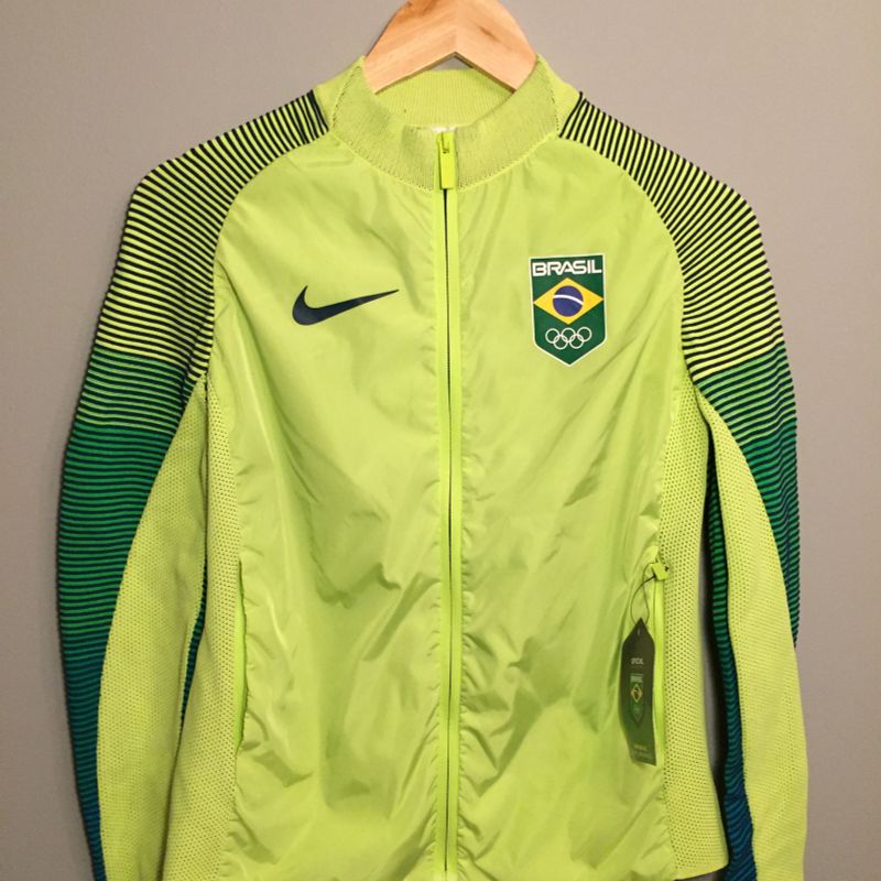 Jaqueta masculina Nike Sportswear Team Brasil Dynamic Reveal Volt Green,  Volt Green, X-Large 