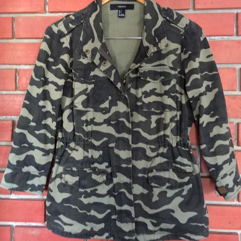 Casaco camuflado feminino forever sales 21