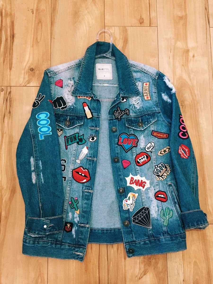 jaqueta com patches feminina