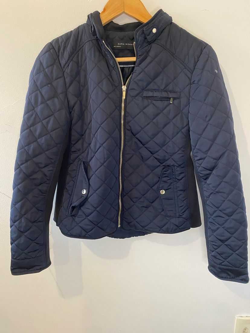jaqueta preta zara woman - jaquetas zara