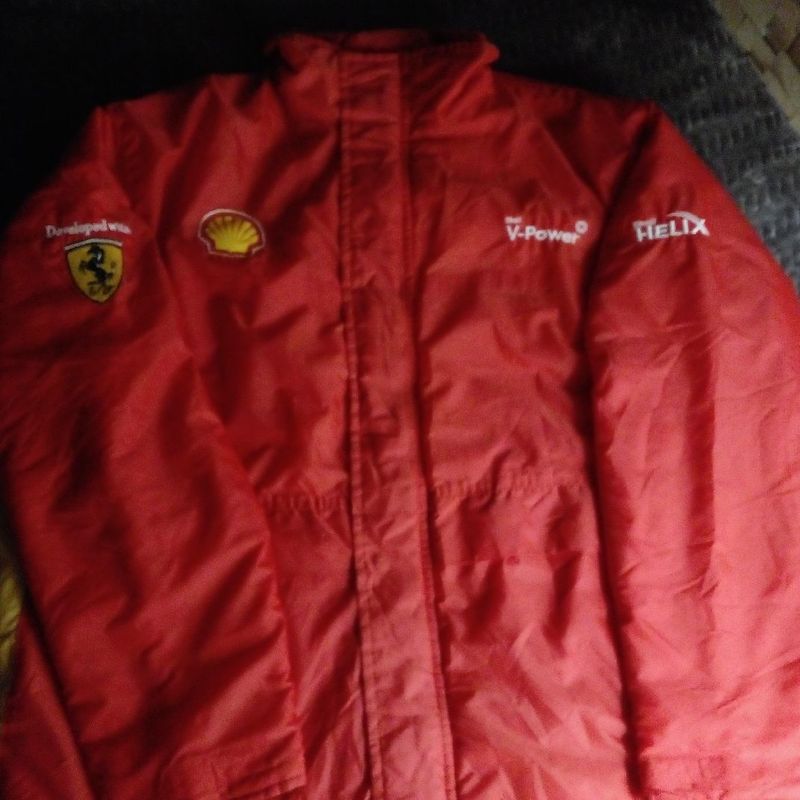 Jaqueta Shell V-Power Ferrari Shell Ferrari Usado 104913204 enjoei
