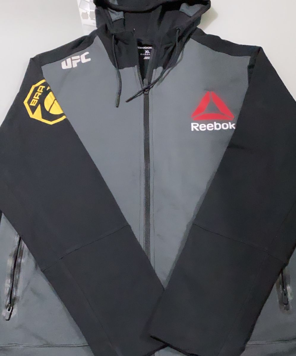 casaco reebok ufc branco