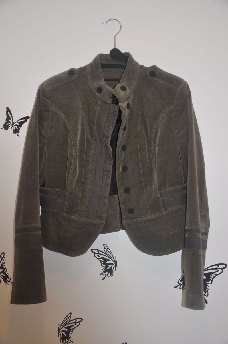 jaqueta verde musgo feminina forever 21