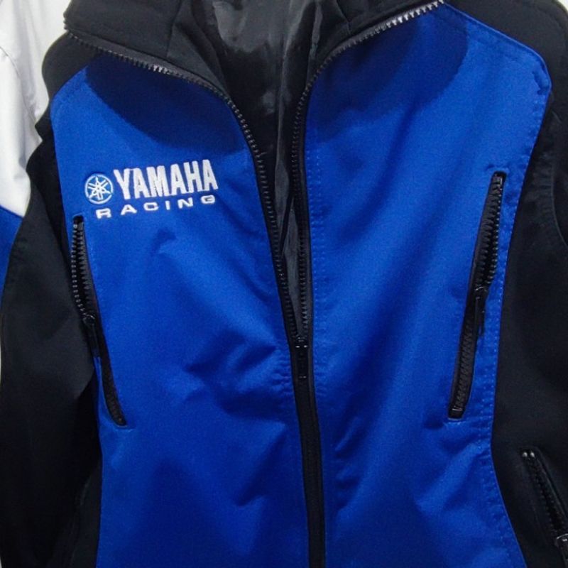 Casaco store yamaha racing