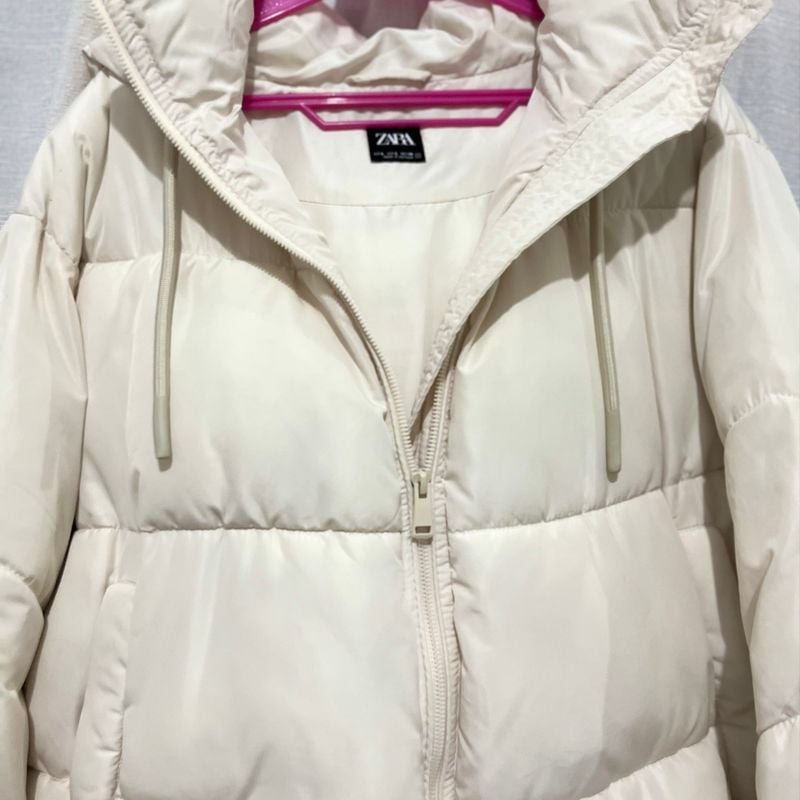 Jaqueta Zara Puffer Off White Tam L (G) Zara Usado 108699924