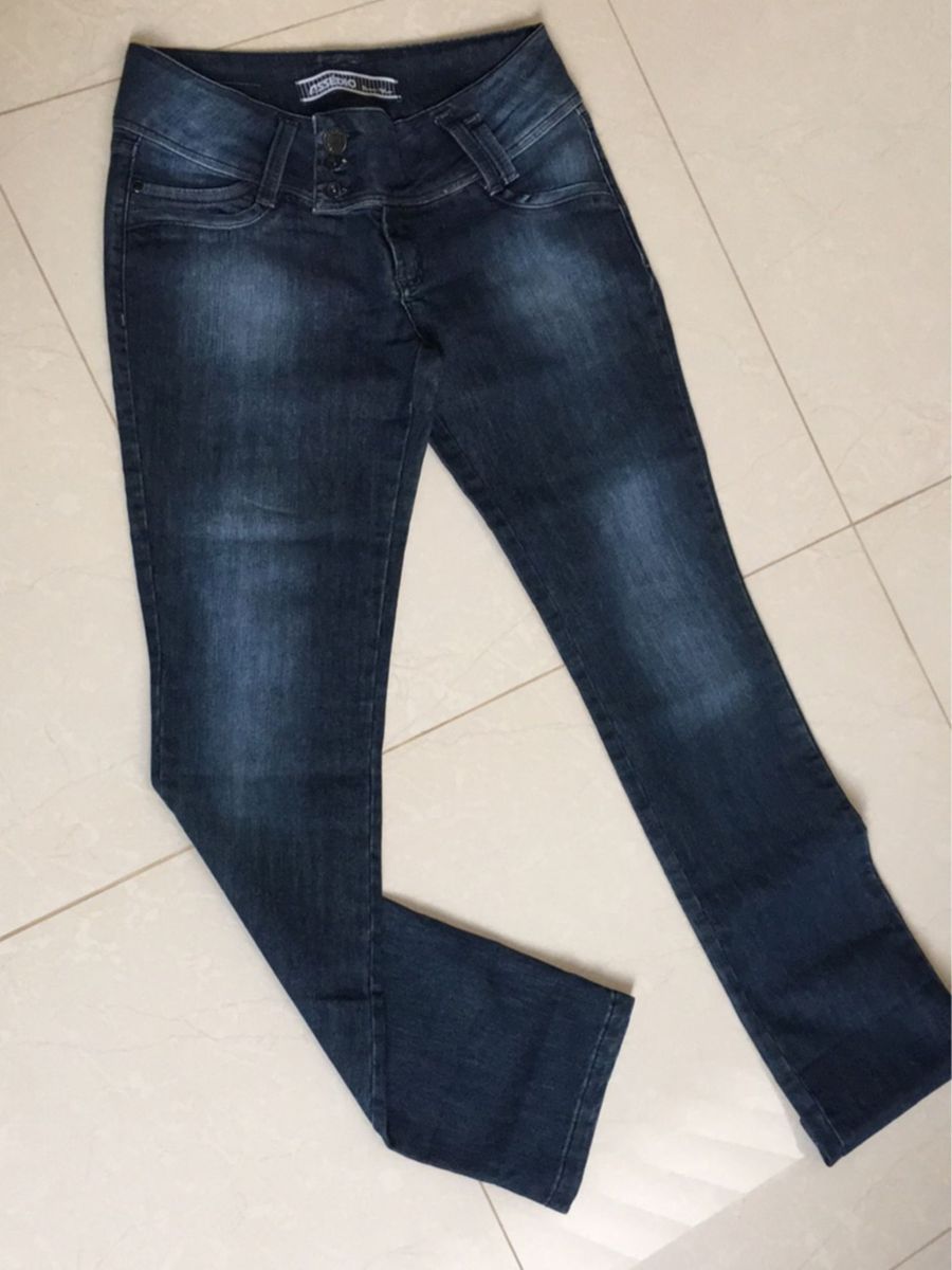 assédio jeans wear