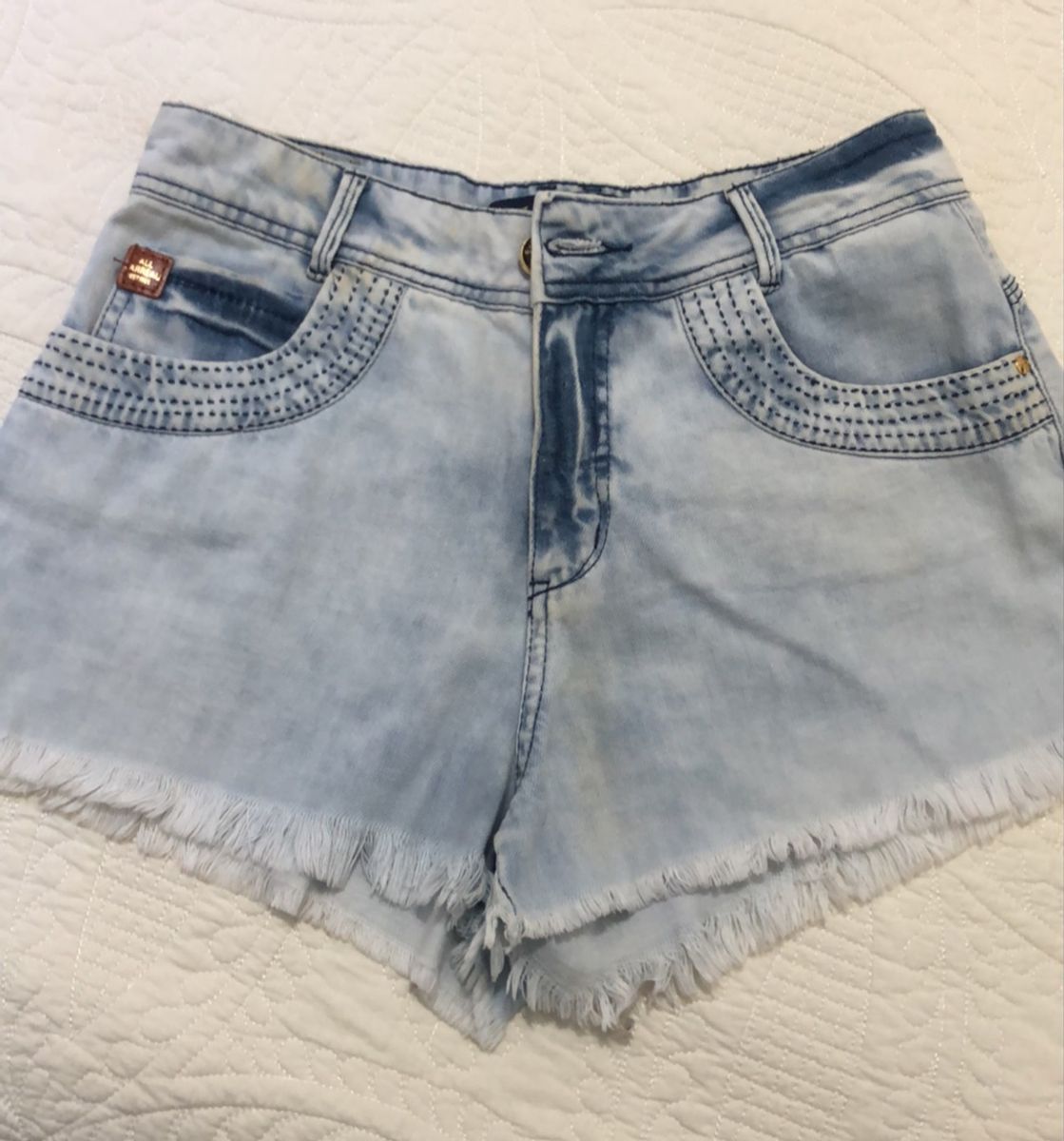 short jeans desbotado