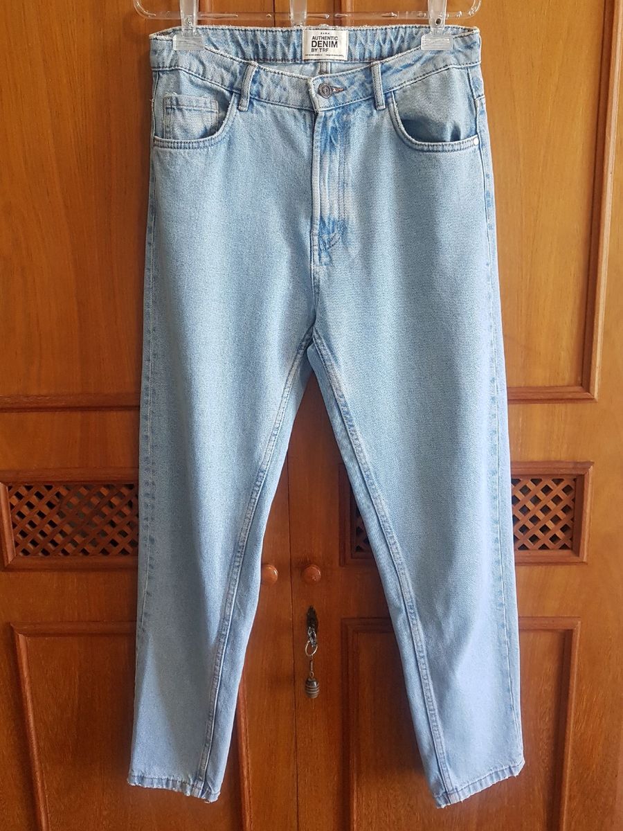 calça jeans mom zara