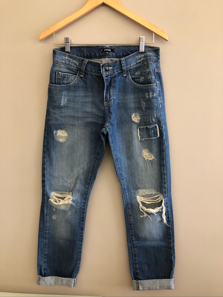 calça jeans mais soltinha